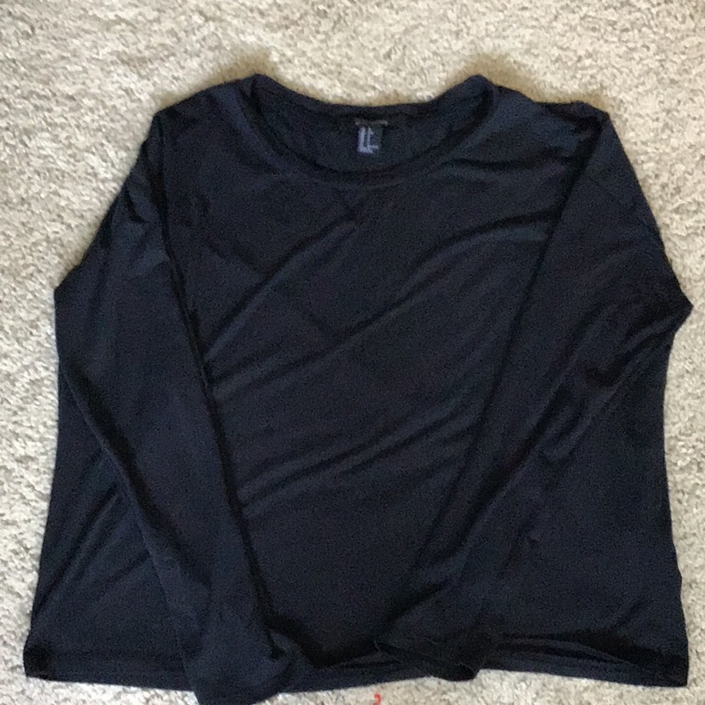 Forever 21 Long-Sleeve, cropped T-shirt